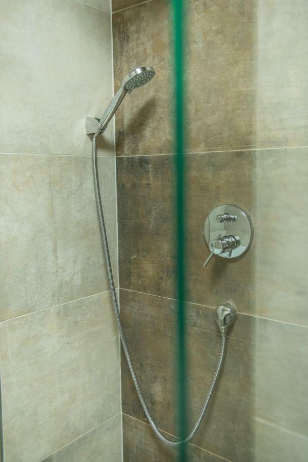Exclusive 3 Bedroom Top-Notch Flat, Great Location Prague Extérieur photo